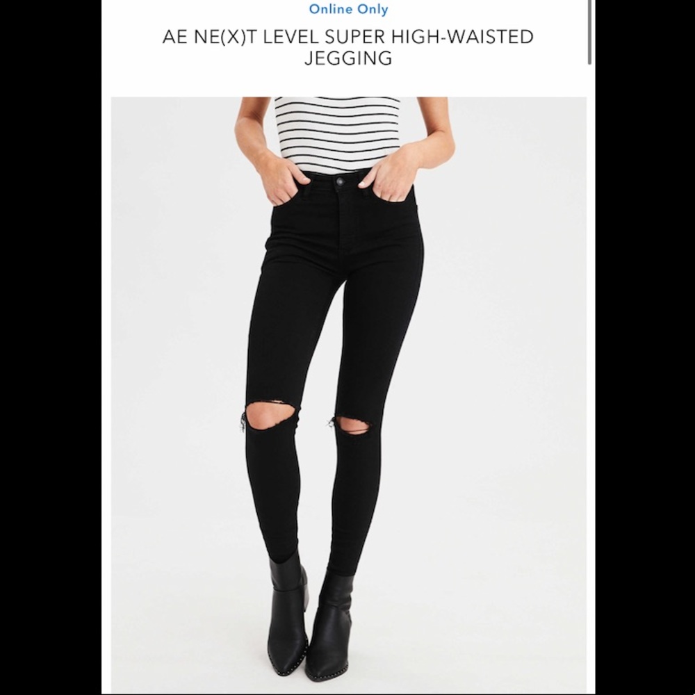 NWOT Petite Distressed High Rise Black Jeans